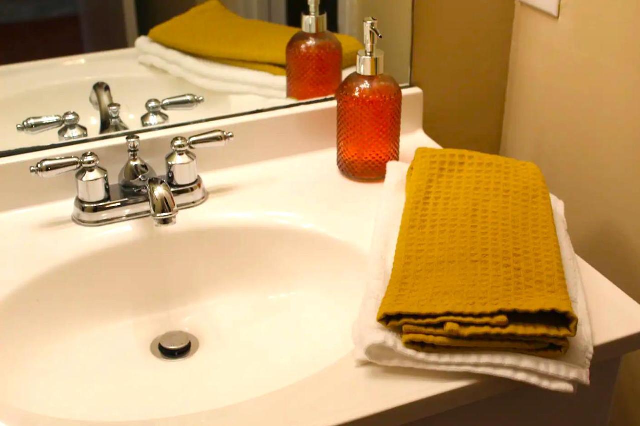 Centrally Located 3Br Overton Square Fast Wifi Free Parking Yes Pets เมมฟิส ภายนอก รูปภาพ